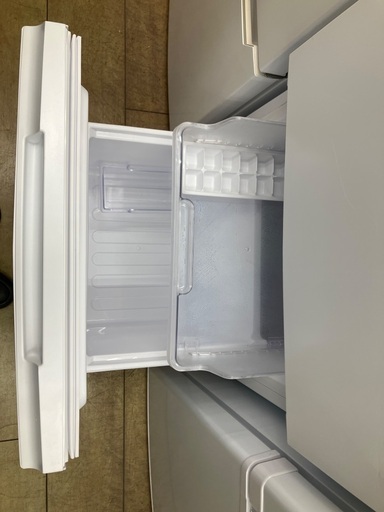 【1年保証】SHARP シャープ　152L 冷蔵庫　SJ-D15J-W 2023年製