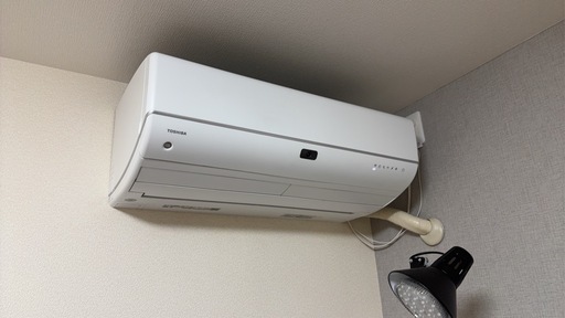 東芝エアコン　2024年製　RAS-N221DR