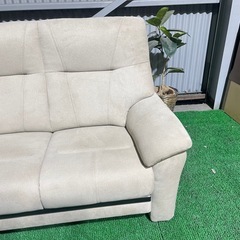 💥激安💥🉐直接取引限定価格🉐　2人掛けソファー　幅134cm 奥行72cmの画像
