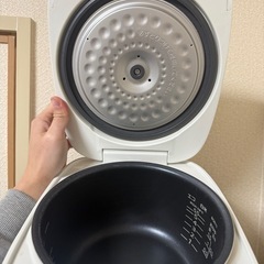 炊飯器の画像