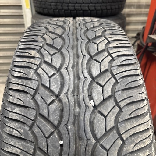 245/45R20 99V