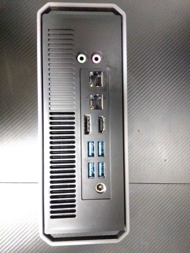 パソコン CHUWI corebox x core i7 6560U 8GB SSD256GB