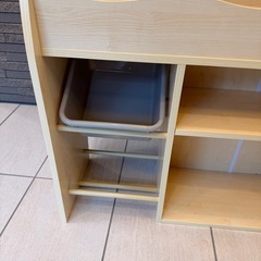 キッズ本棚の画像