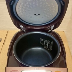 お値下げ可能！象印 NL-BB05 炊飯器(予約機能が壊れている)の画像