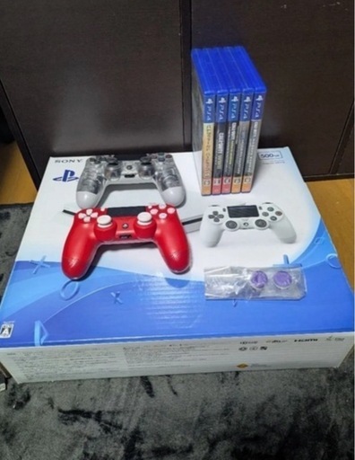 【早い者勝ち】PS4 Slim 500GB 白 コントローラー2個 ソフト5本セット すぐ遊べます