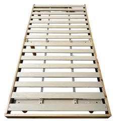 ベットとマットレスの画像