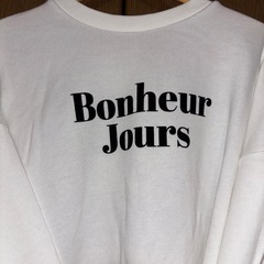 イング白トレーナー・カットソー サイズMの画像