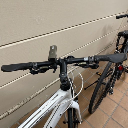 GIANT クロスバイクのご紹介です。