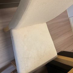 ダイニングテーブルの画像