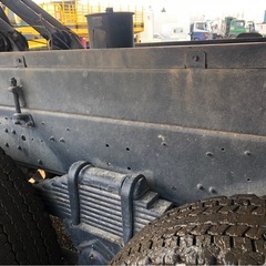 【全国配送可】クオン 砂利ダンプの画像