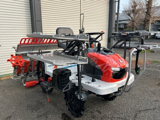 クボタ　現行型　4条　田植機　　アスウェル　AW4 9.5馬力　ロータリー式　セル付き　パワステ　モンロー　バックアップ　整地ローター　あぜぎわ　HST無段変速　自動水平　eストップ　田植え機　農機具 1シーズンのみ使用　美品　宮崎