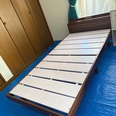 シングルベッドの画像