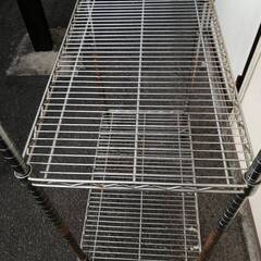 スチールラックの画像