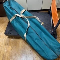 早い者勝ち❗️【ラクラク組み立て❣️】タープテント スポーツデポで購入しました。 バーベキュー BBQ フリマ フリーマーケット 展示会 運動会 町内行事 役員会 等の画像