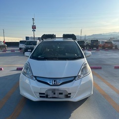 ホンダ フィット 車検あり（10月まで） すぐ乗れます ルーフキャリア付きの画像