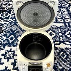 【美品】炊飯器5.5合炊きの画像
