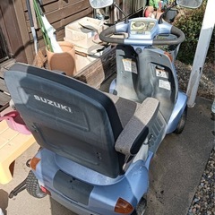 スズキ 電動シニアカーの画像