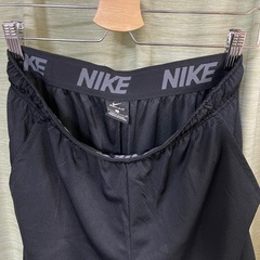 NIKE DRI-FIT ハーフパンツ L ブラック メッシュ素材 ナイキ NIKE ショートパンツ ハーフパンツ DRI-FITの画像