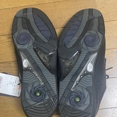 アシックスメンズ革靴26.5新品の画像