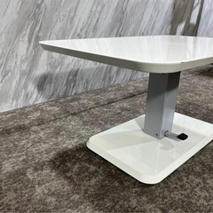 ニトリ　昇降ダイニングテーブルの画像