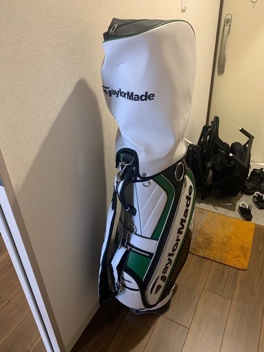 ゴルフバッグ（TaylorMade）