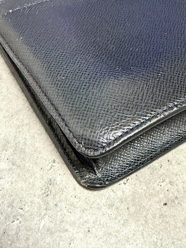 LOUIS VUITTON クラッチバッグ