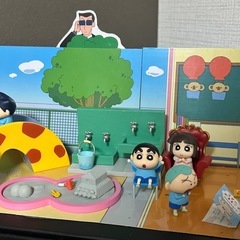 クレヨンしんちゃん　みんなあつまれ！ふたば幼稚園　フィギュアの画像