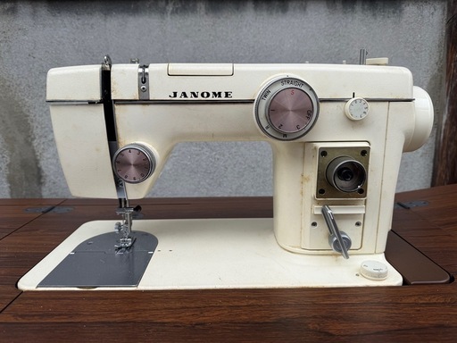 【GO-1507】JANOME ジャノメ ミシン 802 トピア 台付き レトロ