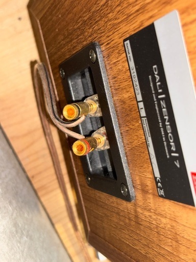急募‼️ 値下げしました‼️　引っ越しのため   美品　DALI ダリ　ZENSOL7 動作良好　　　　　　　定価¥151,800 ‼