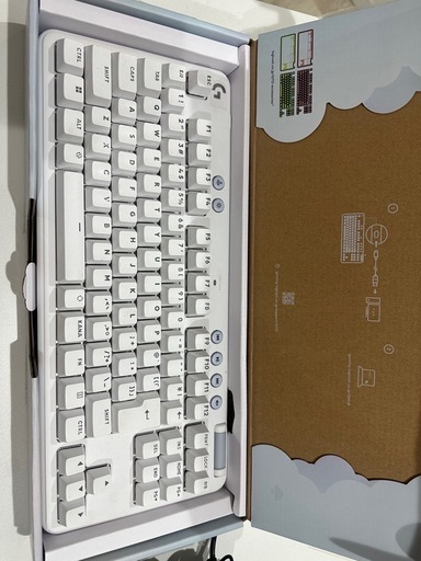 パソコン Logicool G713