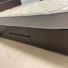 【名古屋】セミダブルベッドの画像