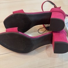 サンダル　ヒールの画像