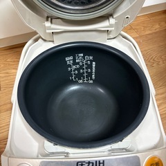 ZOJIRUSHI 炊飯器NP-SB10(ジャンク品)の画像