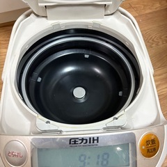 ZOJIRUSHI 炊飯器NP-SB10(ジャンク品)の画像