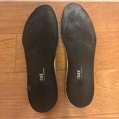 アシックス　サッカーシューズ　22.5cmの画像