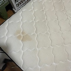 ベッドマット　セミダブルの画像