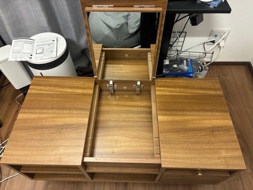 ドレッサー