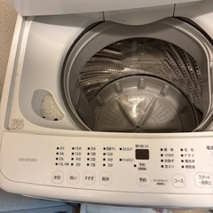 全自動洗濯機  アイリスオーヤマ 5kg 2022年製の画像