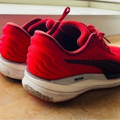 プーマPUMAランニングシューズ26.5cmの画像