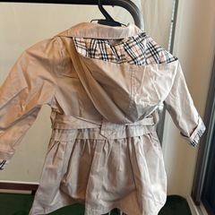 トレンチコート　100の画像