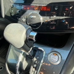 セレナ　内装画像の画像