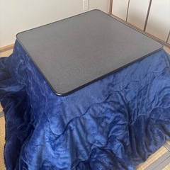 こたつ布団の画像
