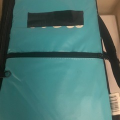 WOLTの青いバックの画像