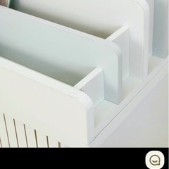 白井 絵本棚 アイボリーの画像