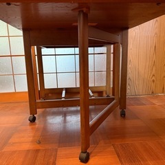 【GO-1636】折りたたみテーブル イス チェア キャスター付きの画像