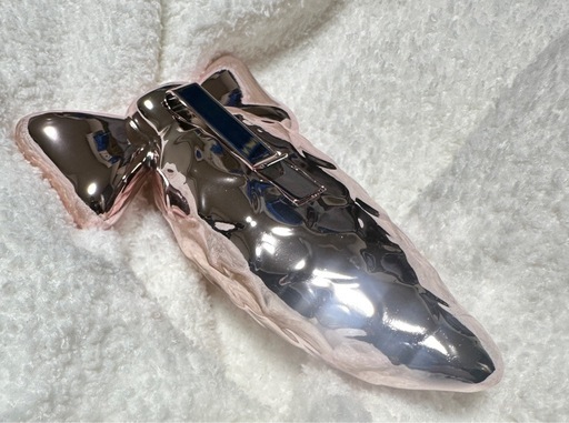 値引き　ミューミュー　Miu miu チャーム　　リボン