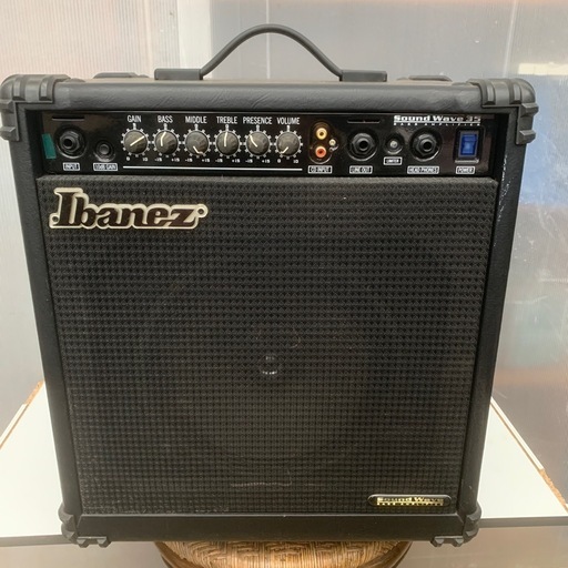 イバニーズ　ベースアンプSW35