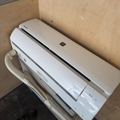 早い者勝ちシャープルームエアコン高年式2.2kw！の画像