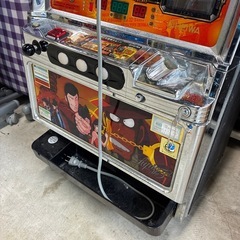 スロット台　初代銭形　4号機の画像