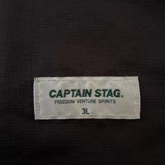 フード収納型ジャンパーの画像